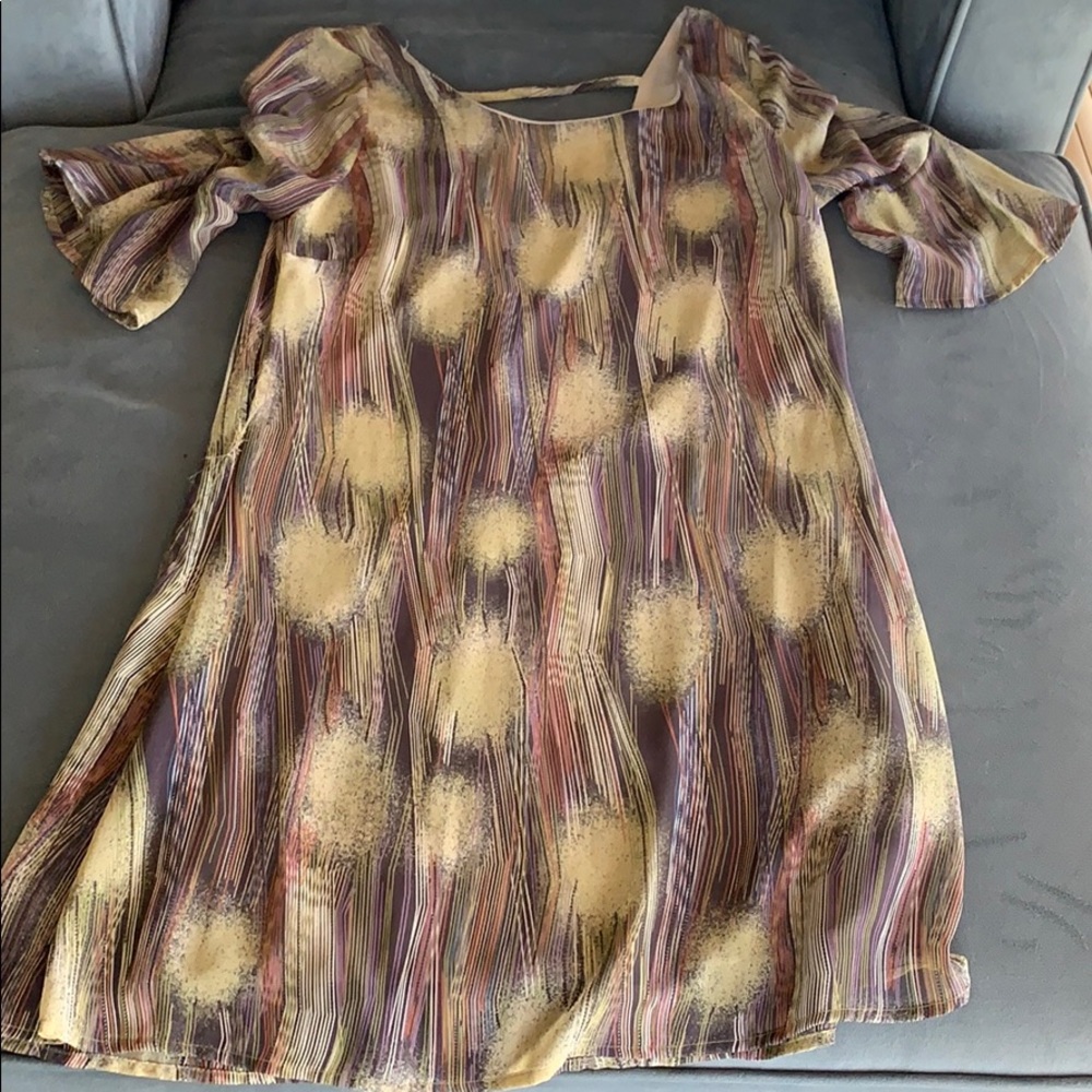 Good condition mini dress or flow top
